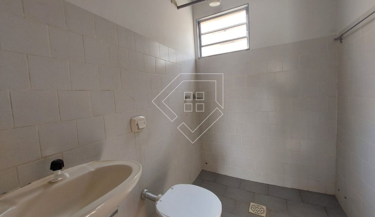 sala77287_007