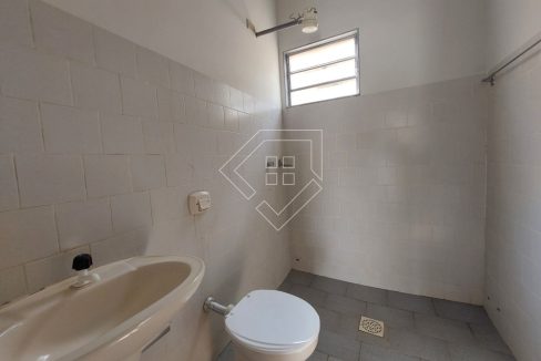 sala77287_007