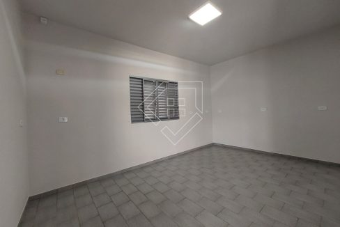 sala77287_009