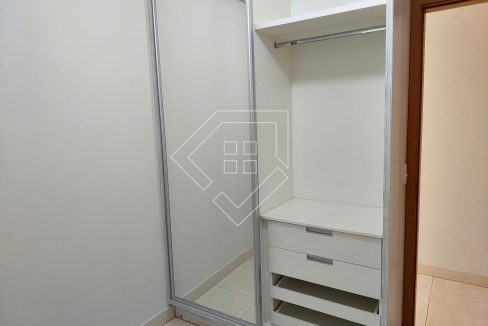 rodrigues78438_026