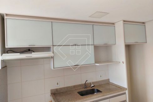 rodrigues78438_027